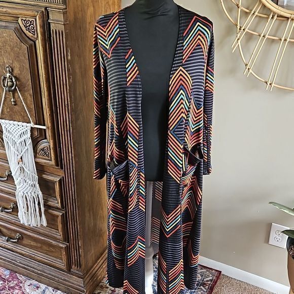 LulaRoe Sarah Open Front Duster Cardigan with Colorful Chevron Stripes Sz S NWT - Picture 2 of 15